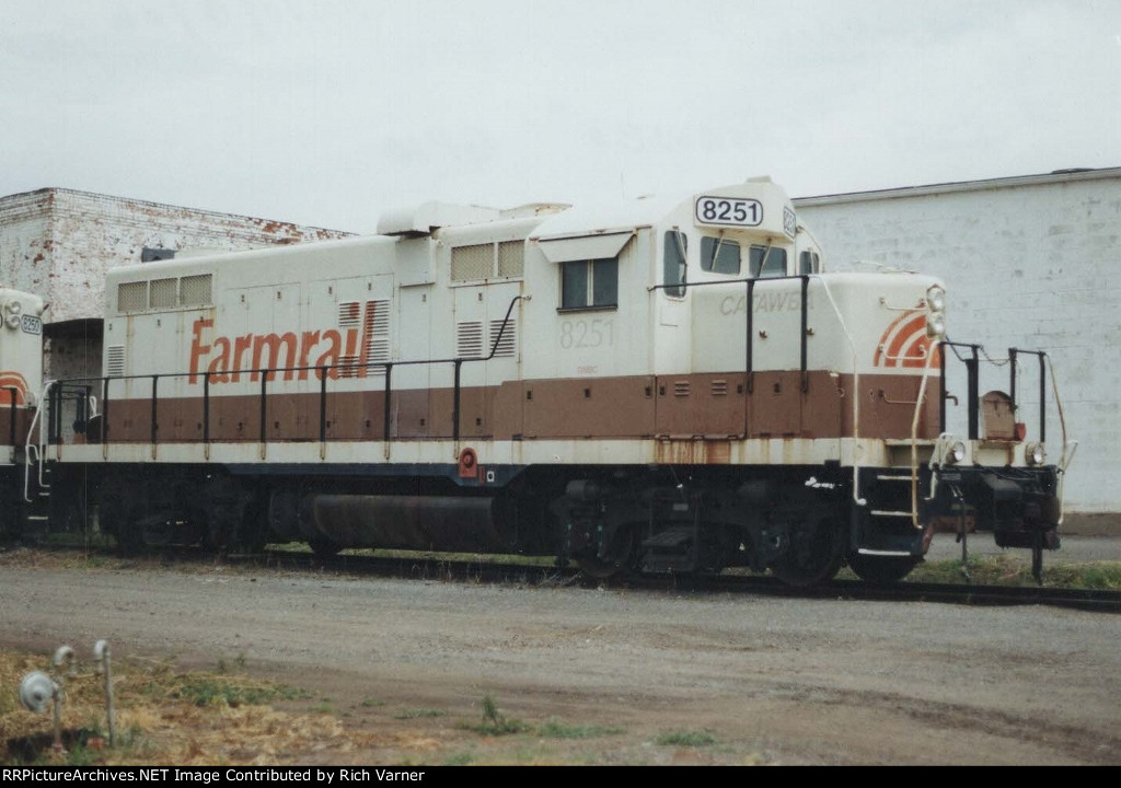 Farmrail (FMRC) #8251